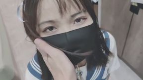 Feeding and training of female dogs