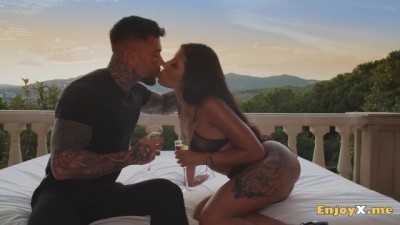 Untamed Sunset Hookup: Hardcore Fun and Passion! Full HD Porn Video!