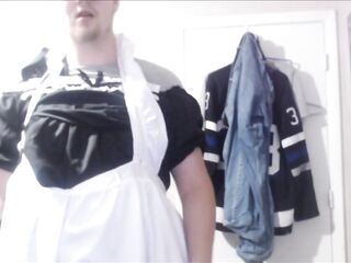 Unboxing and wearing maid outfit (COSPLAY)