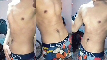 Perfecto cuerpo Hombre Masturbándose Sexy y Caliente
