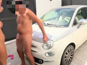 MILF CAR WASH | Milf porca e tettona lava la macchina del suo vicino che alla fine si fa scopare