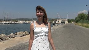 modele vivant, melany, 23ans, est fiere de son corps...