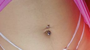 ✨ Fresh Belly Piercing ✨ Just got it done! 💎 What do you think? 😘