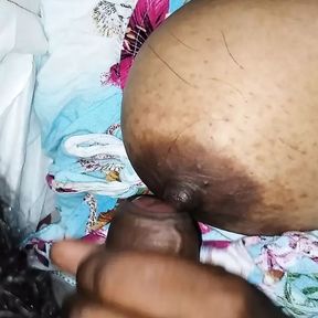 Sri Lankan couple cum on tits, and suck big dick