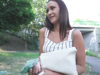 Public Agent Lalin Girl Chick Mina Moreno Sucks Jock in the Woods