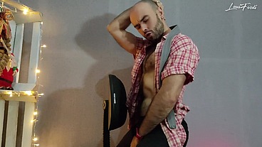 Merry X-mas - A Hairy & Naughty Christmas Special by LouiFerdi