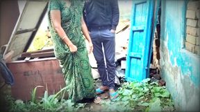 Indian Desi Bhabhi Sex in the Outdoor Vegetable Field