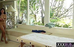 Perverted big ass blonde rode babes sweet face in threesome lesbian action