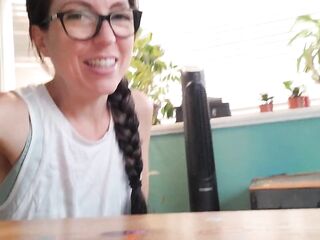 Nerdy Faery Urinate and Anal Beads