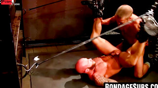 Dominatrix Controls Submissive Guy in Face Fucking Session