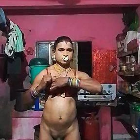 Desi Madhuri Bhabhi crossdresser