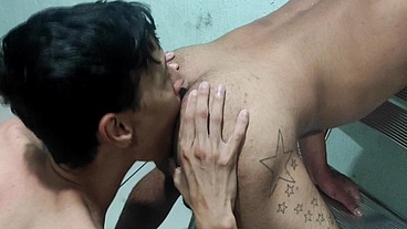 Que Delicia!! recebendo um Beijo GREGO