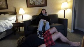 Ballbusting in Sneakers