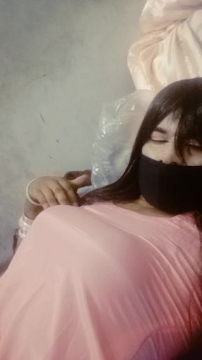 Salwar suit main ki chudai urvashi ki padh di gand
