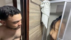 I spy on my stepmother&#039;s bitch while she showers since that slut is very hot and I end up fucking her.