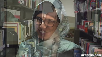 Mia Khalifa Takes Off Hijab and Clothes in Library (mk13825)