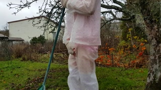 Outdoors Diaper Wetting with Transparent Rain Wear