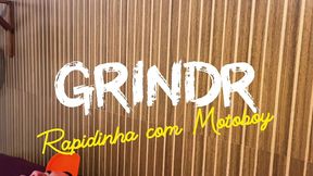 tirando a virgindade de um macho casado junto com colega de trampo