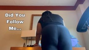 Unaware Black Giantess Butt Crushes You as She Packs to Leave ATL