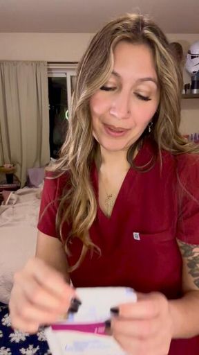 3 min Naughty Nurse ASMR with 5.5 Surgical gloves, watch me put on my gloves then play with my dental instruments and titties🧤♥️🥵🔥