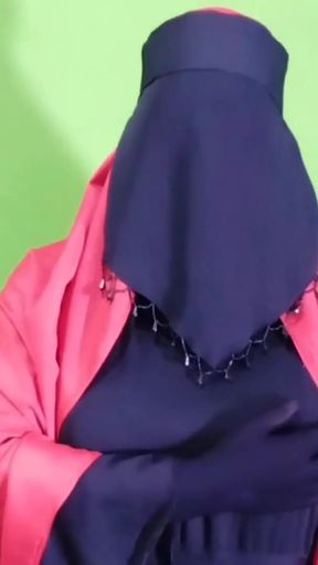 Bangladeshi beautiful housewife spending the night with neighbor   Clip 1