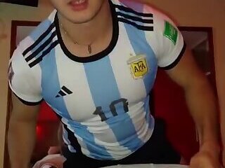 Joven futbolista busca ser follado