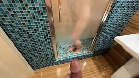 Stepmom Nursing Won't Work, So Suck&#x1F61C; on Big Tits and Get a Load of Breast Milk