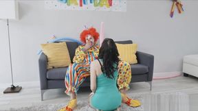 Wifes hot sucky fucky after party with the clown
