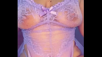 Dans ma nuisette violette