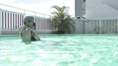 Thai doll gets served alone by pool