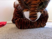 Tiger Fursuiter Vored