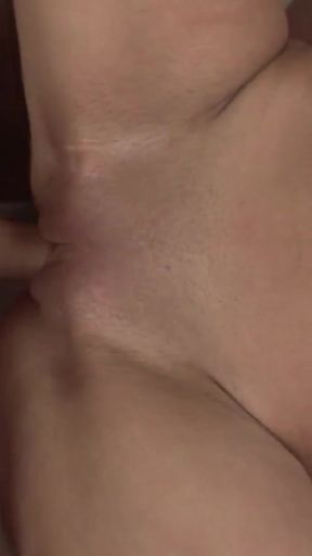 Must-see moment from &quot;Casal faz video Amador para procurar casais para sexo para troca de casais&quot;