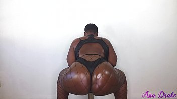 Having Fun Bouncing My Big Ole Booty In Fishnets | Bonus