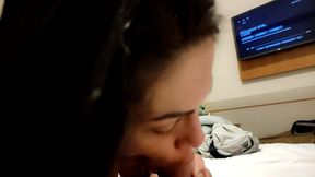 mulher casada treinando na academia, nao resistiu e deu a buceta para o desconhecido