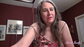 Cover-girl Gilf's nipple play xxx