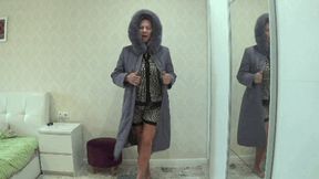 Play with zippers on favorite coat z