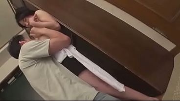 Sayoko Machimura gives a deepthroat blowie