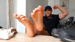 Dominant Hard Working Man Orders You To Rub His Smelly Feet And Suck His Sweaty Toes - 4K Alternative POV