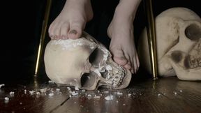 M - Sexy Powerful Toenails VS Skull