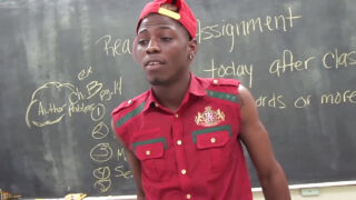 Curve gay de culoare au o fută masivă cu o BBC fără șa în cururile lor strâmte