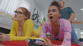 ”REALITY KINGS Hotties demanded some prick while gaming - Aria Kai, Alina Ali, Kyle Mason”
