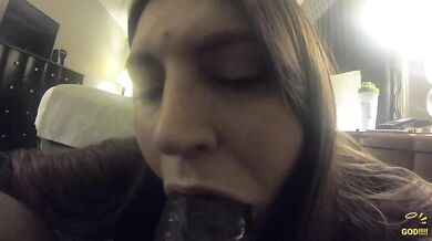 BBC white girl deepthroat BBW sloppy lips gagging on cum buckets