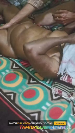Tamil Village Dusky House Wife and Massager Part 2
