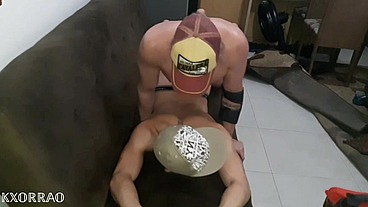 DEVORANDO COM MEU AMIGO RUSSO PUTAO! PARTE 3