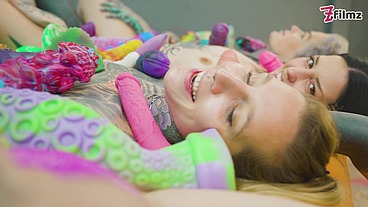 4 alternative CUTE LESBIANS in crazy colorful TOY ORGY fucking each others cunts and ASS