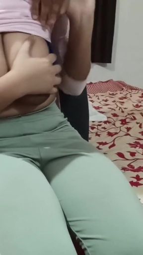 Emotional moment from &quot;Punjabi ladaki sali ne salwar pahankar apane didi ki yaar se chudwai&quot;