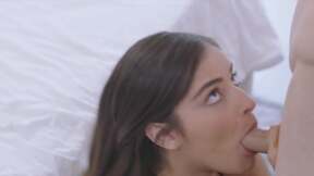 Emily Willis seduces her neighbor to steamy assfucking