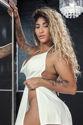 Venus Afrodita Busty Latina Slut Stuffed in the Ass by a Big Black Cock - Get Anal