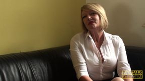 Amy: Divorcee Discovers Swinging