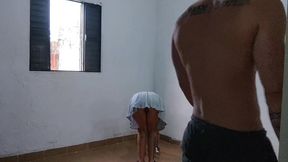 fomos fazer uma faxina vi ela sem calcinha ja logo comi ela no pelo